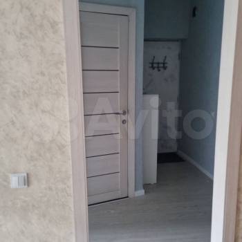 Продается 1-комнатная квартира, 32 м²