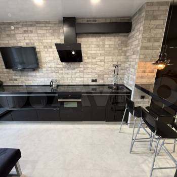 Сдается 1-комнатная квартира, 48 м²