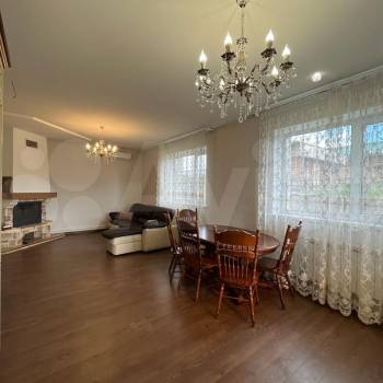 Продается Дом, 140 м²