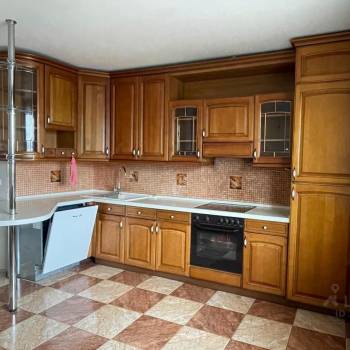 Сдается Многокомнатная квартира, 143 м²