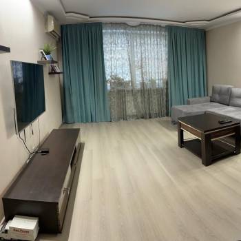 Сдается Многокомнатная квартира, 143 м²