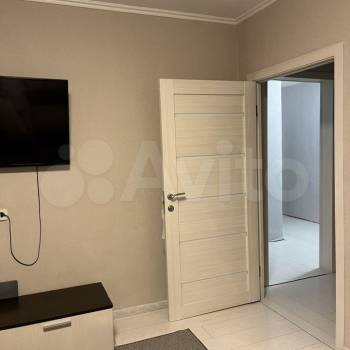 Продается Многокомнатная квартира, 81,7 м²