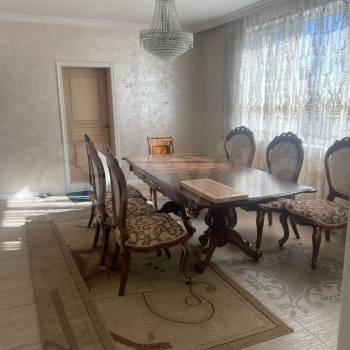 Продается Дом, 360 м²