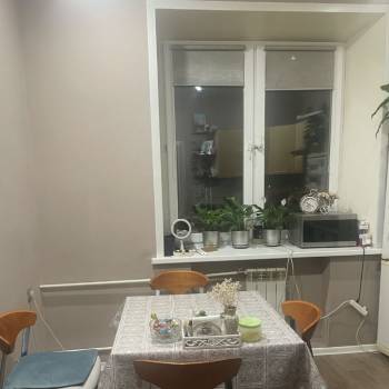 Продается Многокомнатная квартира, 98 м²