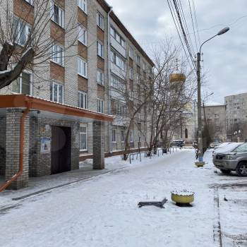 Продается 1-комнатная квартира, 32 м²
