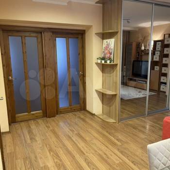 Продается 3-х комнатная квартира, 63,3 м²