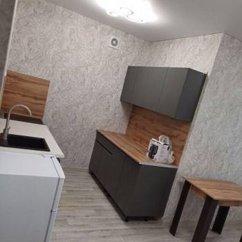 Продается 1-комнатная квартира, 32,9 м²