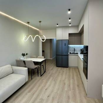 Продается 2-х комнатная квартира, 67 м²