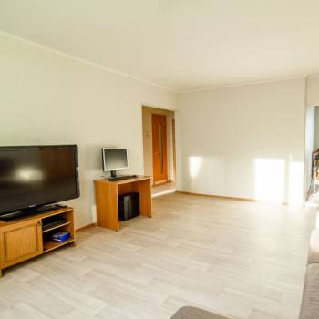 Продается Многокомнатная квартира, 85 м²