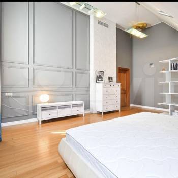 Продается Многокомнатная квартира, 252 м²