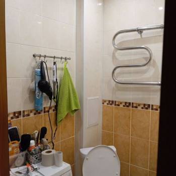 Продается Многокомнатная квартира, 62 м²