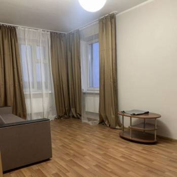 Продается 1-комнатная квартира, 42,6 м²