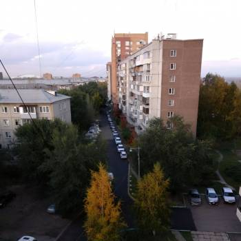 Продается Многокомнатная квартира, 80 м²