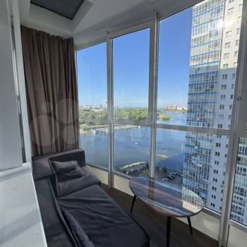 Продается 1-комнатная квартира, 40 м²