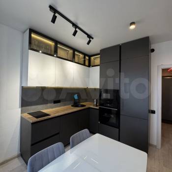 Продается 1-комнатная квартира, 40 м²