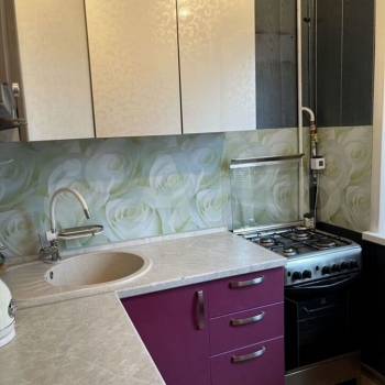 Продается 3-х комнатная квартира, 56,3 м²