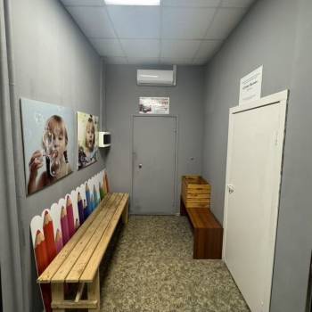 Продается Нежилое помещение, 242 м²