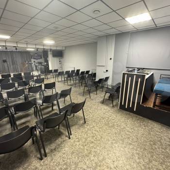 Продается Нежилое помещение, 242 м²