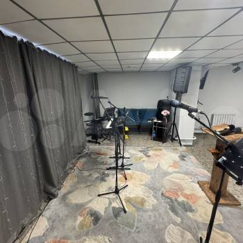 Продается Нежилое помещение, 242 м²