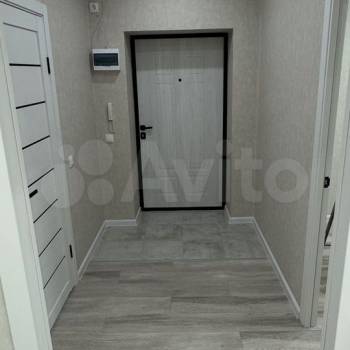 Продается 1-комнатная квартира, 38,9 м²