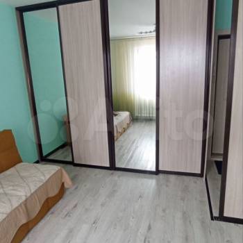 Продается 1-комнатная квартира, 30,2 м²