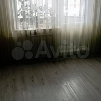 Продается 1-комнатная квартира, 30,2 м²