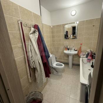 Продается 2-х комнатная квартира, 57,7 м²