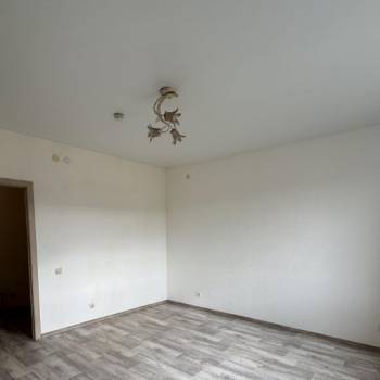 Продается 1-комнатная квартира, 42,4 м²