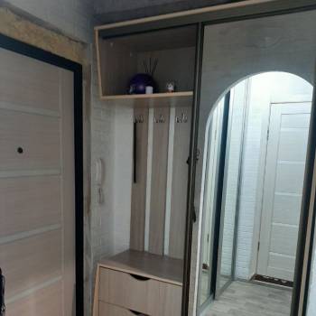 Продается 1-комнатная квартира, 32 м²