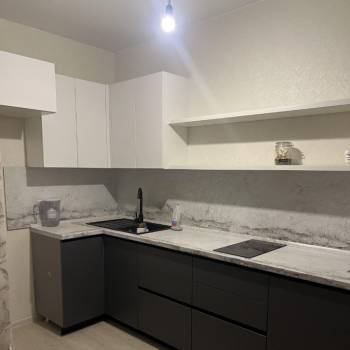 Продается 1-комнатная квартира, 35 м²