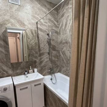 Сдается 1-комнатная квартира, 43 м²