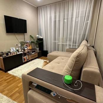 Продается 1-комнатная квартира, 32 м²