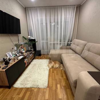 Продается 1-комнатная квартира, 32 м²