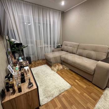 Продается 1-комнатная квартира, 32 м²