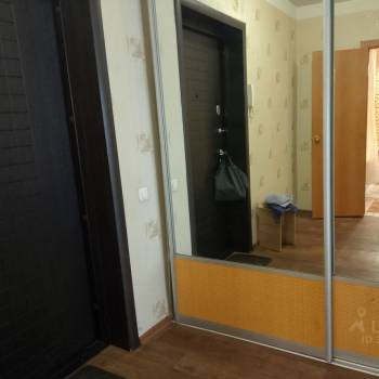 Сдается 1-комнатная квартира, 45 м²