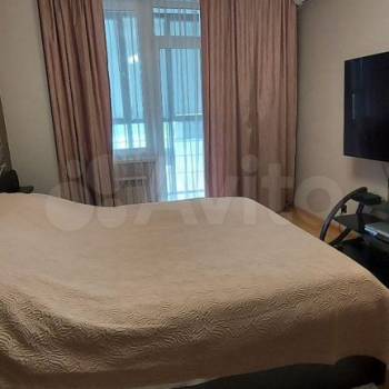 Продается 1-комнатная квартира, 43,2 м²