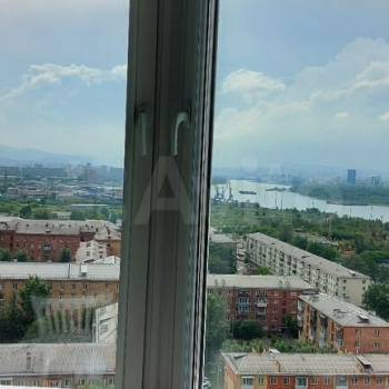 Продается 1-комнатная квартира, 43,2 м²