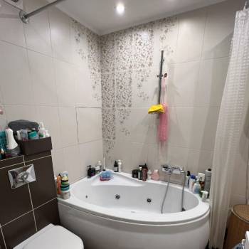 Продается 3-х комнатная квартира, 98 м²
