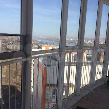 Сдается 1-комнатная квартира, 60 м²