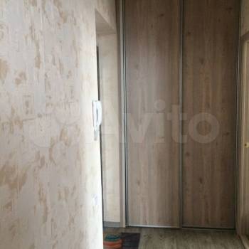 Сдается 1-комнатная квартира, 60 м²