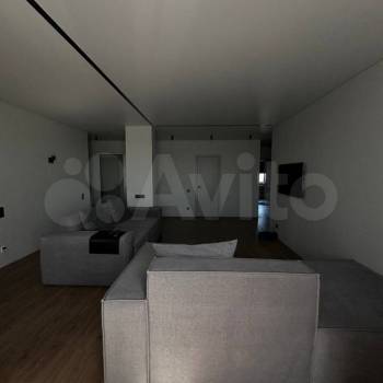 Продается 3-х комнатная квартира, 101 м²