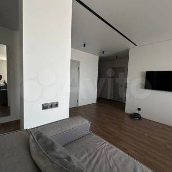 Продается 3-х комнатная квартира, 101 м²