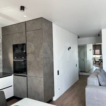 Продается 3-х комнатная квартира, 101 м²