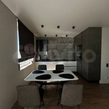 Продается 3-х комнатная квартира, 101 м²