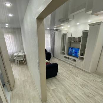 Продается 1-комнатная квартира, 30,7 м²