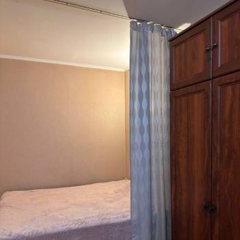 Продается 1-комнатная квартира, 43 м²