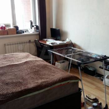 Продается 1-комнатная квартира, 48 м²