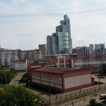 Продается 1-комнатная квартира, 48 м²