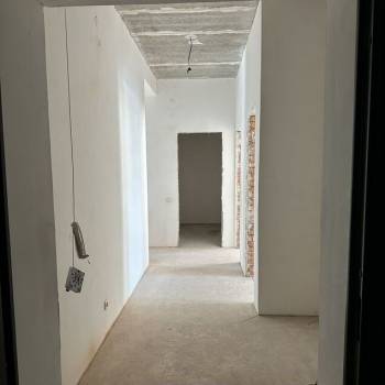 Продается 2-х комнатная квартира, 69 м²