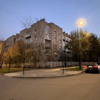 Продается Многокомнатная квартира, 100 м²